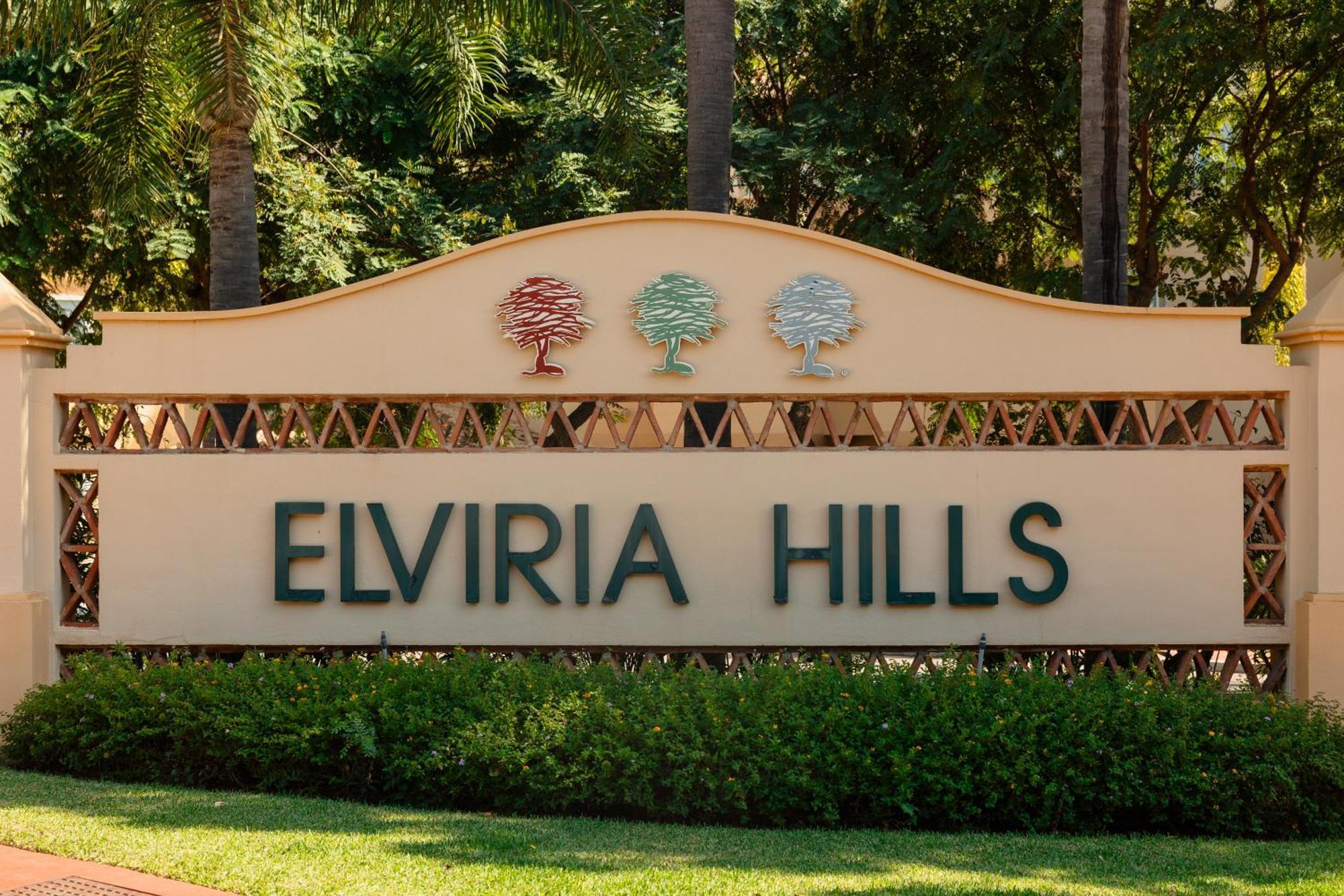 Luxurious Frontline Golf In Elviria Appartement *